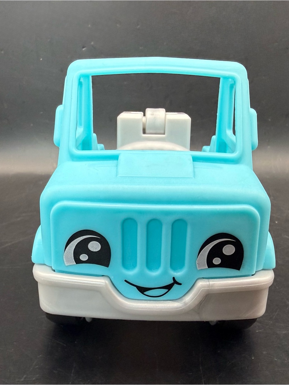 Fisher Price Little People Blue Tow Truck, Red Car, Female Tow Driver Lot Of 3 - Picture 6 of 15